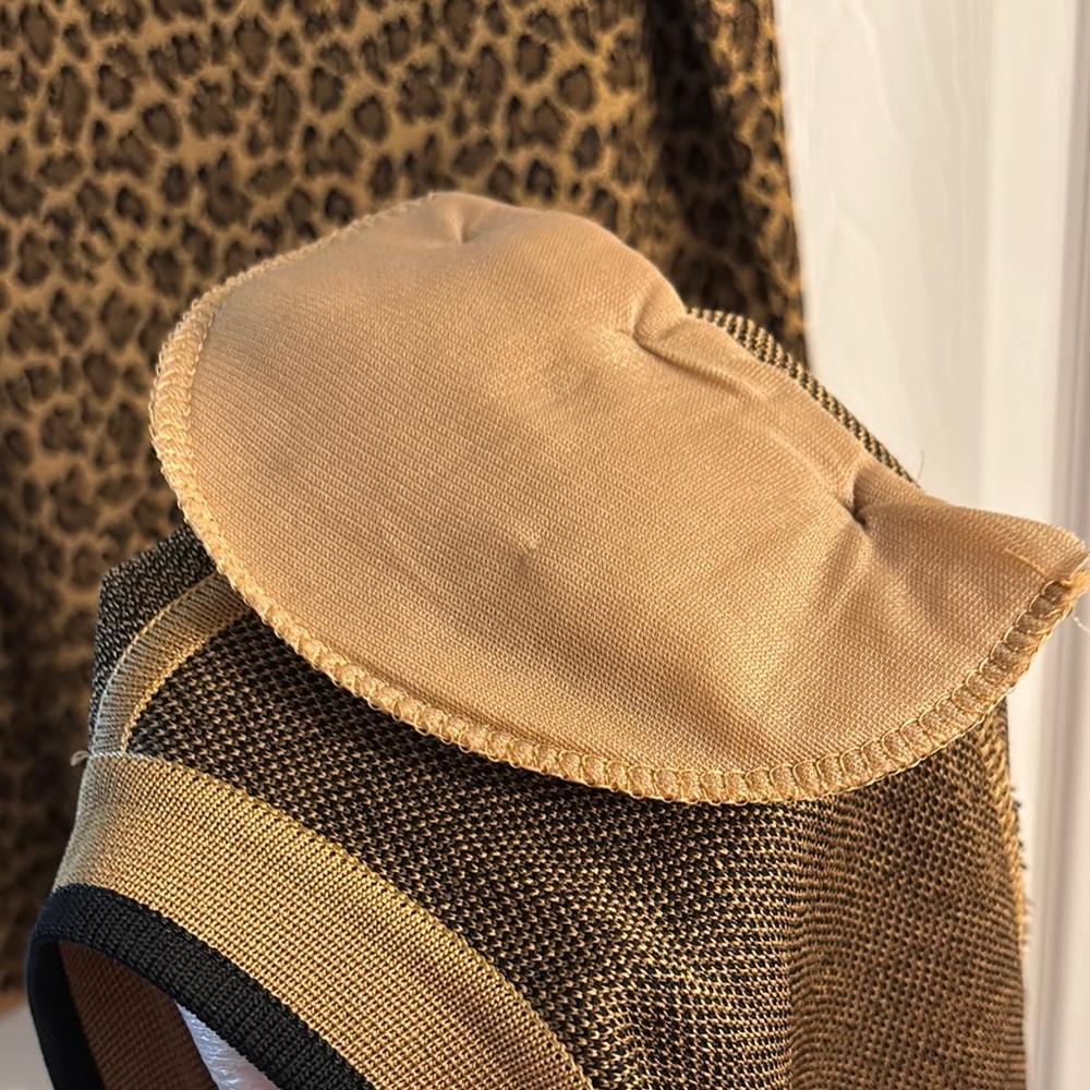 Misook Leopard Print two pieces Cardigan  - Brown and Black - Picture 7 of 8